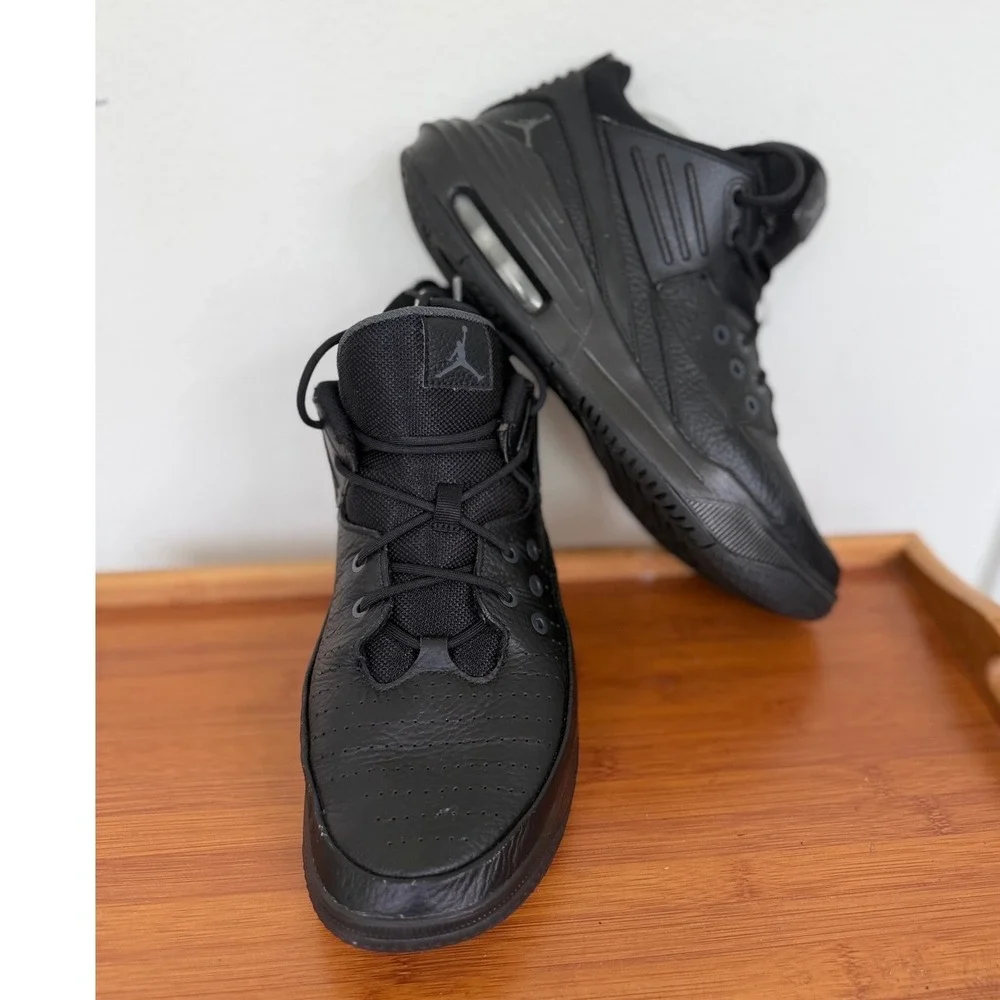 Jordan Max Aura 5 Triple Black Mens Basketball Shoes DZ4353-001 Sz 11.5 Athletic